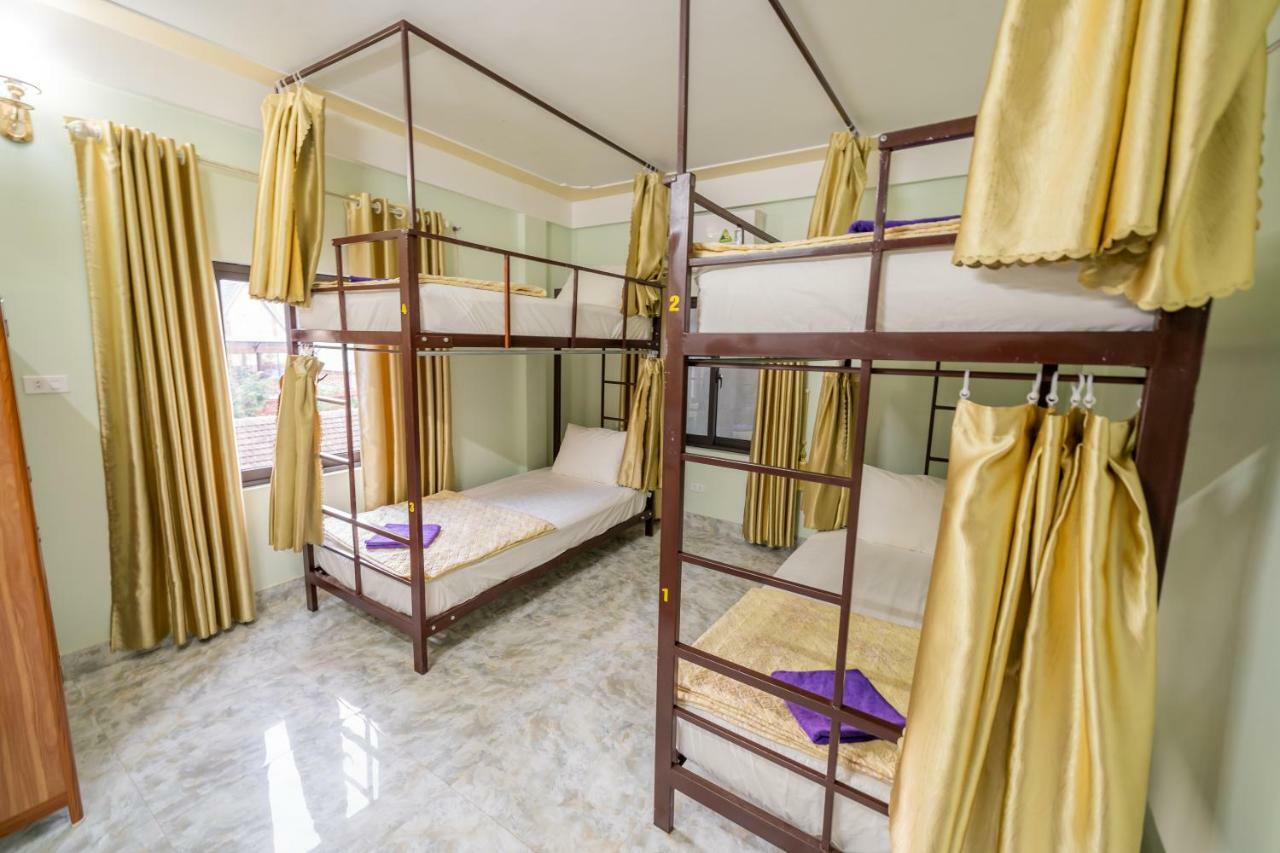 Linh'S Homestay Phong Nha Exterior foto